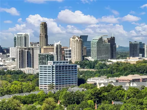 View/Area - 1374 Doublegate Dr, Atlanta, GA 30319 photo 2 of 2