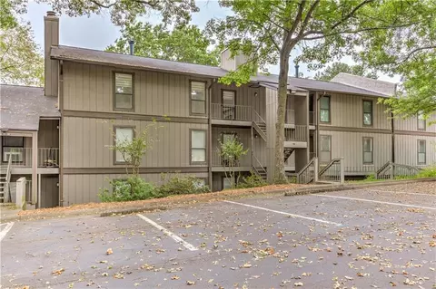 107 Cedar Ct SE, Marietta, GA 30067