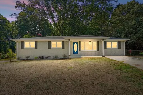 6963 Debbie Ln, Lithia Springs, GA 30122