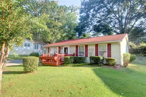 612 Tower Rd, Peachtree City, GA 30269