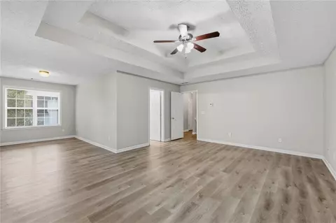 Living - 751 Mesa Rd, Mcdonough, GA 30253 photo 8 of 9