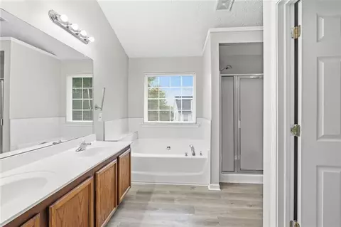 Bath - 751 Mesa Rd, Mcdonough, GA 30253 photo 1 of 2