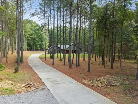 Exterior - 631 Edmondson Rd, Monroe, GA 30656 photo 11 of 16