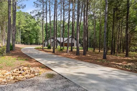 Exterior - 631 Edmondson Rd, Monroe, GA 30656 photo 12 of 16
