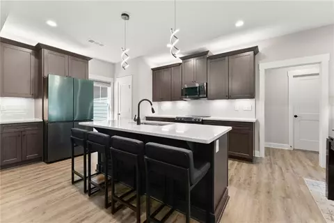 Kitchen - 631 Edmondson Rd, Monroe, GA 30656 photo 2 of 3