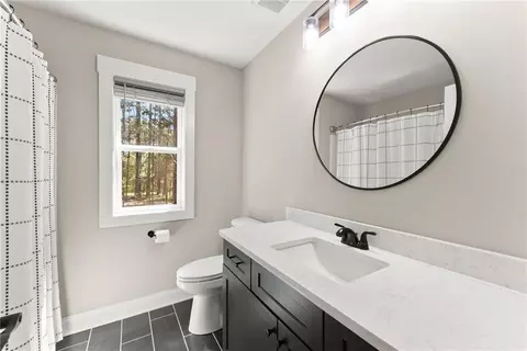 Bath - 631 Edmondson Rd, Monroe, GA 30656 photo 3 of 3