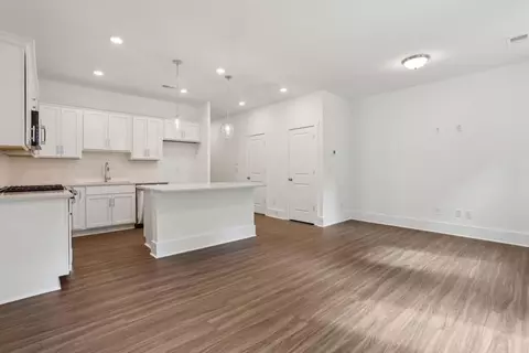 1621 Gunnin Trce NW, Atlanta, GA 30318