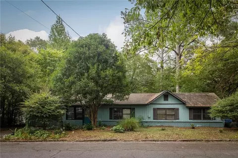 449 Magnolia Dr, Pine Lake, GA 30072