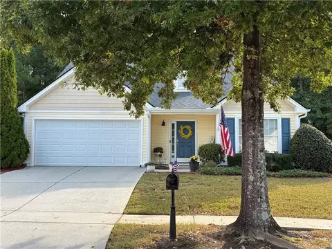 3865 Pine Village Pl, Loganville, GA 30052