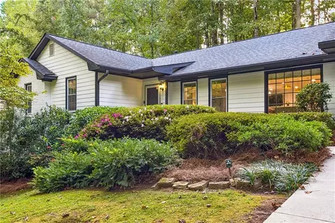 2658 Chimney Springs Dr, Marietta, GA 30062