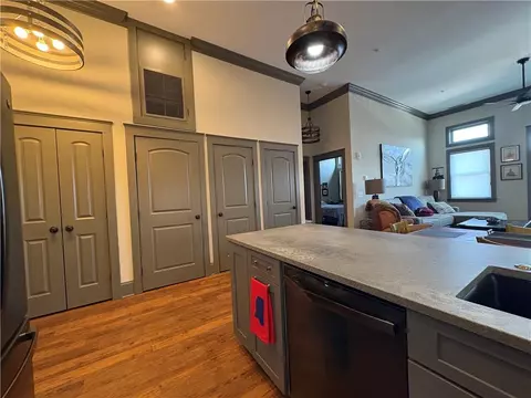 Kitchen - 1 E 3rd Ave #402, Rome, GA 30161 photo 7 of 9