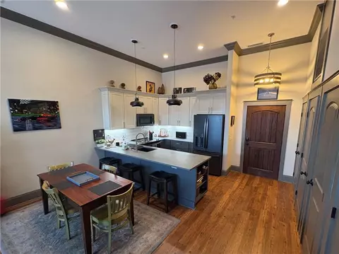 Kitchen - 1 E 3rd Ave #402, Rome, GA 30161 photo 6 of 9