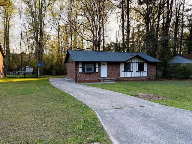 1345 Labelle St, Jonesboro, GA 30238