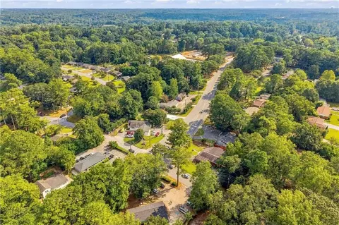 View/Area - 3153 Shallowford Rd NE, Chamblee, GA 30341 photo 5 of 5