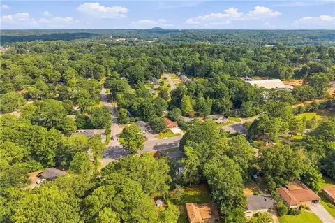 View/Area - 3153 Shallowford Rd NE, Chamblee, GA 30341 photo 4 of 5