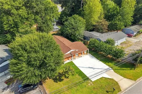 View/Area - 3153 Shallowford Rd NE, Chamblee, GA 30341 photo 2 of 5
