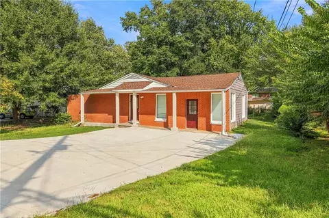 Exterior - 3153 Shallowford Rd NE, Chamblee, GA 30341 photo 3 of 14