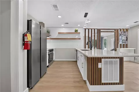 Kitchen - 3153 Shallowford Rd NE, Chamblee, GA 30341 photo 2 of 3