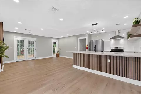 Living - 3153 Shallowford Rd NE, Chamblee, GA 30341 photo 4 of 7