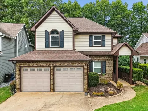 880 Bridge Pointe Ct, Alpharetta, GA 30005