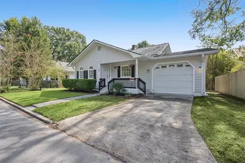 Exterior - 125 4th St, Rome, GA 30161 photo 5 of 16