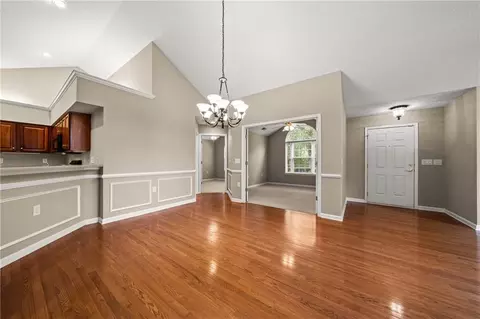 Living - 2983 Oakside Cir, Milton, GA 30004 photo 3 of 7