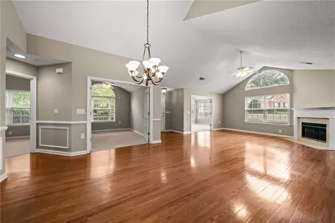 Living - 2983 Oakside Cir, Milton, GA 30004 photo 4 of 7