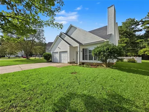 3896 Doe Run Dr, Powder Springs, GA 30127