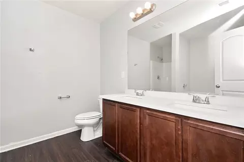 Bath - 1535 Hydrangea Ln, Mcdonough, GA 30253 photo 1 of 4