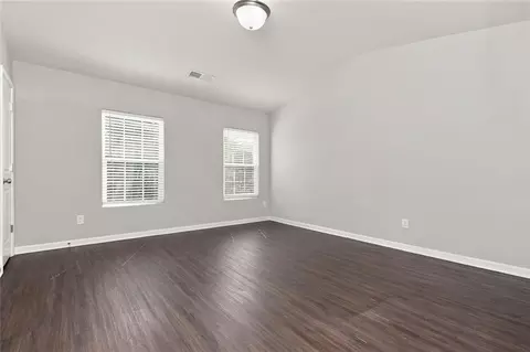 Living - 1535 Hydrangea Ln, Mcdonough, GA 30253 photo 4 of 4