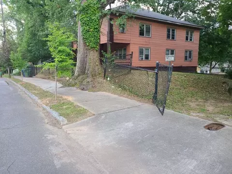 1138 SW Sells Ave, Atlanta, GA 30310