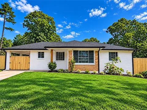 2118 Glendale Dr, Decatur, GA 30032