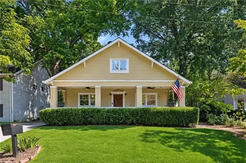 805 Holmes St NW, Atlanta, GA 30318