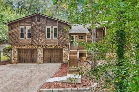 231 Sabrina Ct, Woodstock, GA 30188
