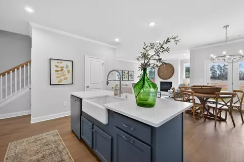 Kitchen - 1142 Bartlett Trce, Suwanee, GA 30024 photo 2 of 4