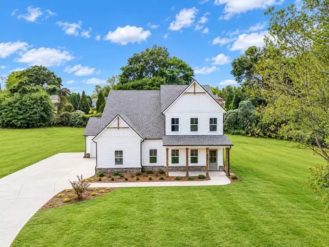 328 Races Rd, Hoschton, GA 30548