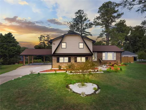 5083 Flakes Mill Rd, Ellenwood, GA 30294