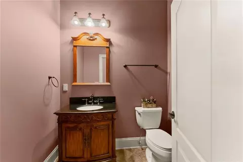 Bath - 1310 Settles Rd, Suwanee, GA 30024 photo 11 of 12
