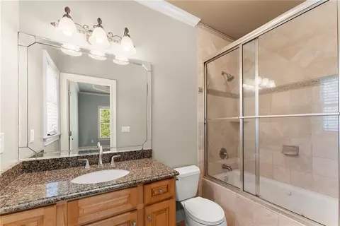 Bath - 1310 Settles Rd, Suwanee, GA 30024 photo 9 of 12