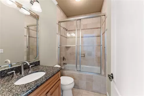 Bath - 1310 Settles Rd, Suwanee, GA 30024 photo 7 of 12