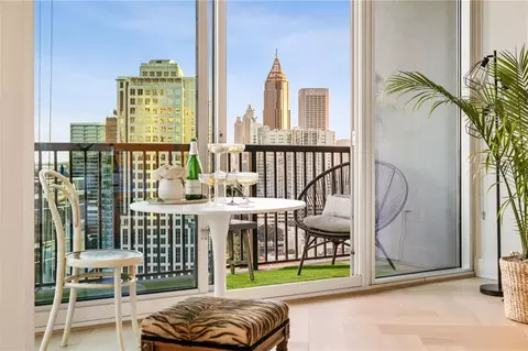 1080 Peachtree St NE #2307, Atlanta, GA 30309
