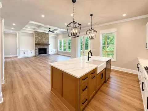 Kitchen - 70 Hidden Trl, Pendergrass, GA 30567 photo 4 of 11