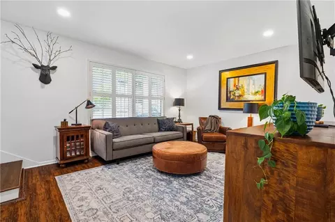 68 Monet Ct NW, Atlanta, GA 30327