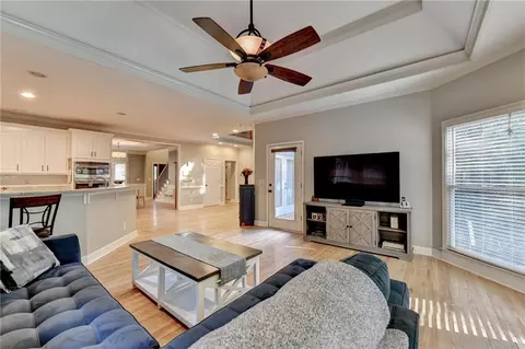 Living - 740 Bentgrass Ct, Dacula, GA 30019 photo 4 of 10