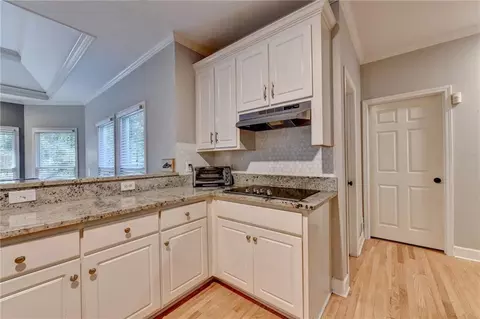 Kitchen - 740 Bentgrass Ct, Dacula, GA 30019 photo 3 of 9