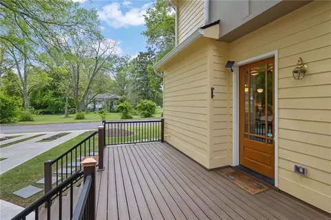Exterior - 5985 Spring St, Austell, GA 30168 photo 8 of 8