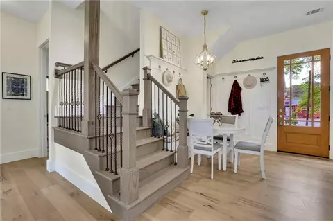 Entry Way - 5985 Spring St, Austell, GA 30168 photo 2 of 4