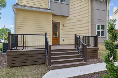 Exterior - 5985 Spring St, Austell, GA 30168 photo 7 of 8