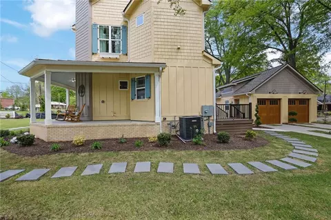 Exterior - 5985 Spring St, Austell, GA 30168 photo 3 of 8