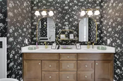 Bath - 5985 Spring St, Austell, GA 30168 photo 4 of 7